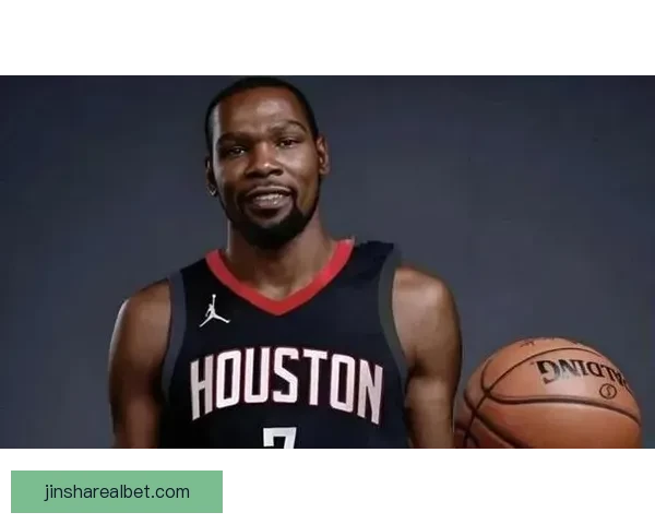 仅差26分逼近乔丹纪录乌度卡盛赞杜兰特稳定如常专注本职再写传奇